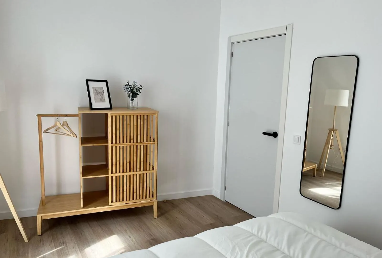 Suites Larios Rooms Малага Гостевой дом