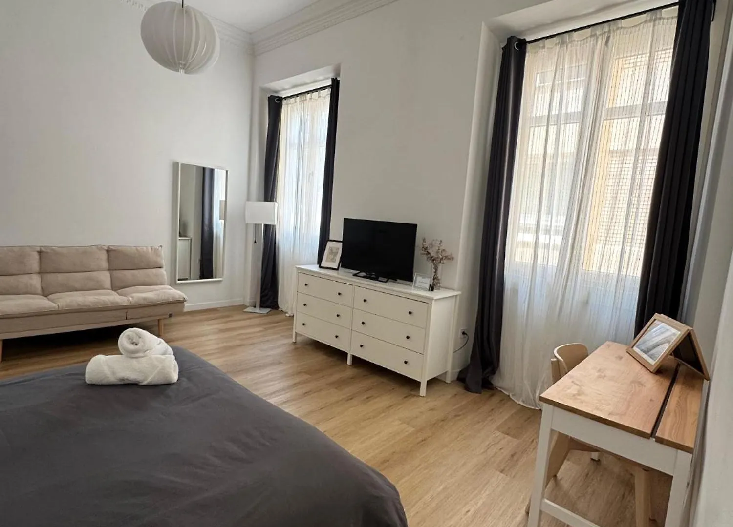 Suites Larios Rooms Malaga Guest house